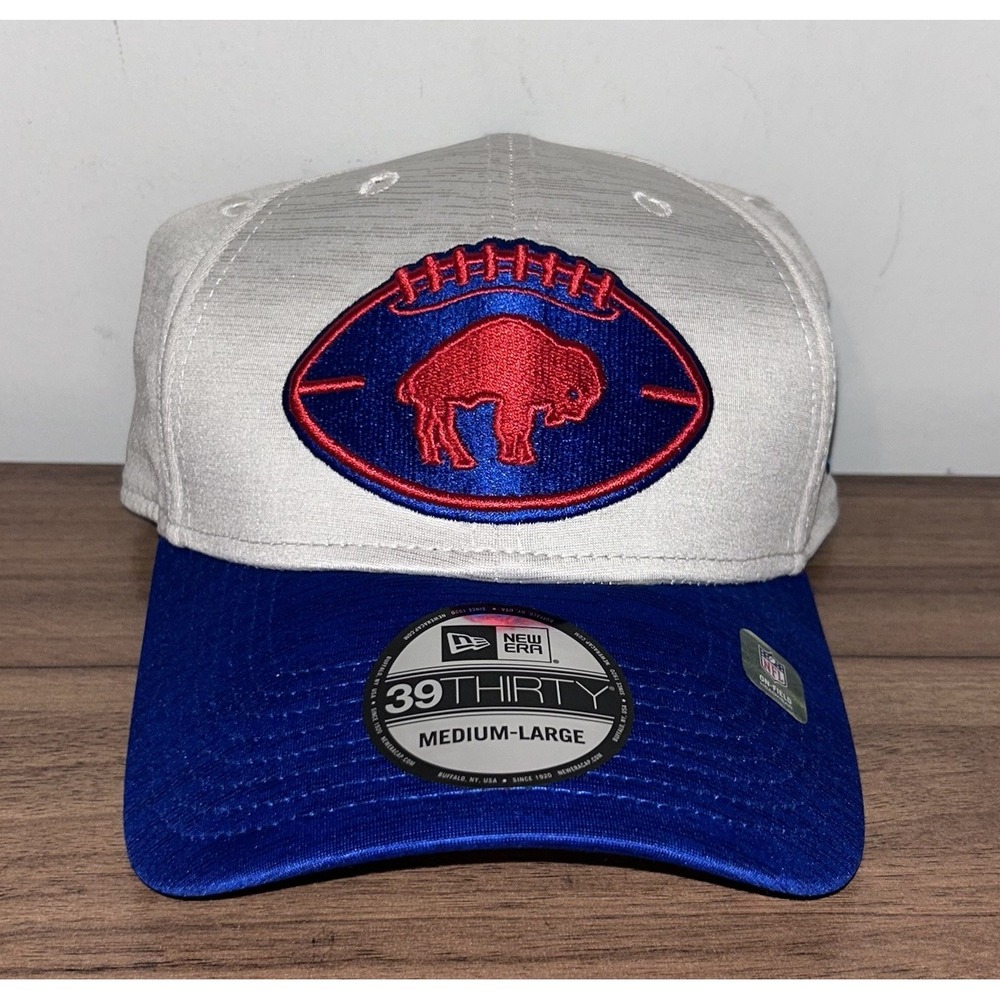 New Era 39thirty Buffalo Bills 2024 Sideline Historic Fitted Hat Cap M/L New